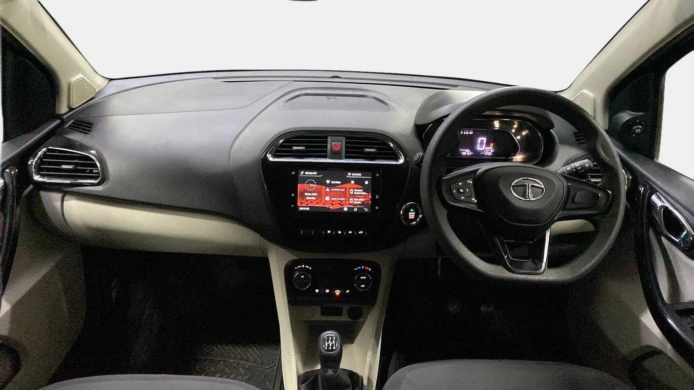 2022 Tata TIGOR XZ PLUS CNG DUAL TONE, CNG, Manual, 13,590 km, Dashboard