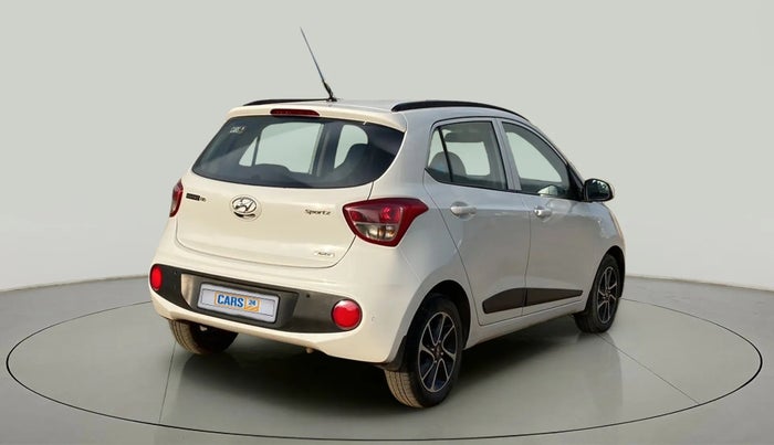 2017 Hyundai Grand i10 SPORTZ (O) AT 1.2 KAPPA VTVT, Petrol, Automatic, 31,003 km, Right Back Diagonal