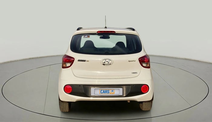 2017 Hyundai Grand i10 SPORTZ (O) AT 1.2 KAPPA VTVT, Petrol, Automatic, 31,003 km, Back/Rear