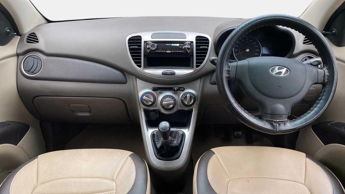 2015 Hyundai i10 MAGNA 1.1, Petrol, Manual, 72,095 km, Dashboard