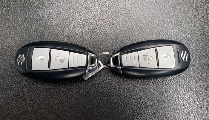 2016 Maruti S Cross ALPHA 1.3, Diesel, Manual, 66,434 km, Key Close Up