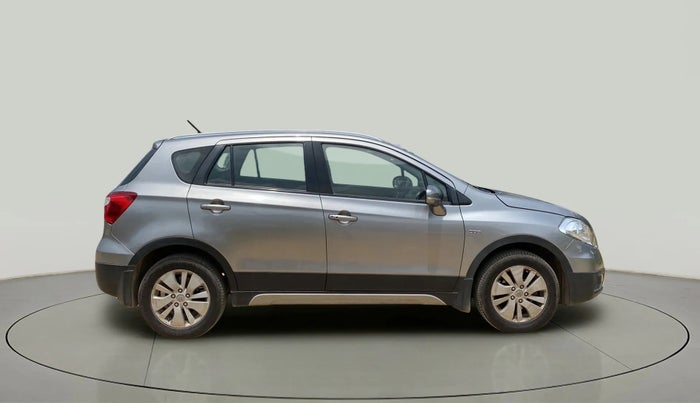2016 Maruti S Cross ALPHA 1.3, Diesel, Manual, 66,434 km, Right Side View