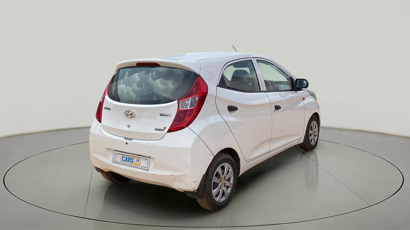 2013 Hyundai Eon MAGNA +, Petrol, Manual, 83,065 km, Right Back Diagonal