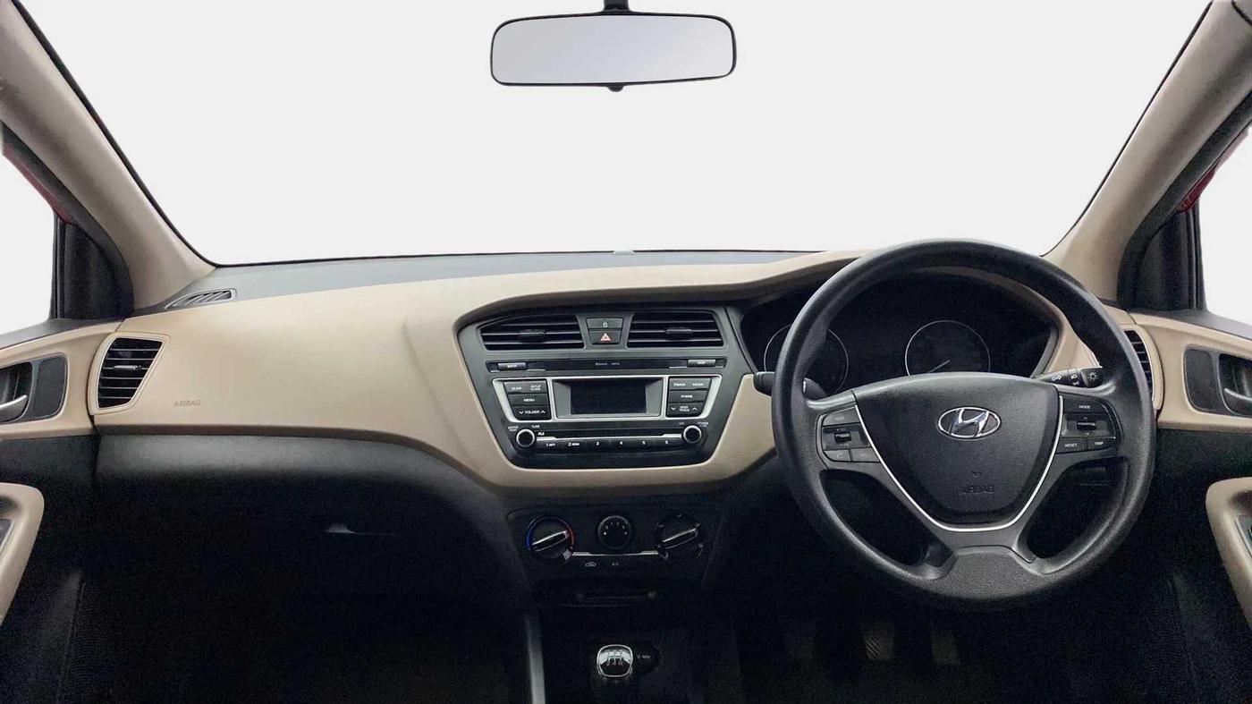 2016 Hyundai Elite i20 MAGNA 1.2, Petrol, Manual, 63,337 km, Dashboard