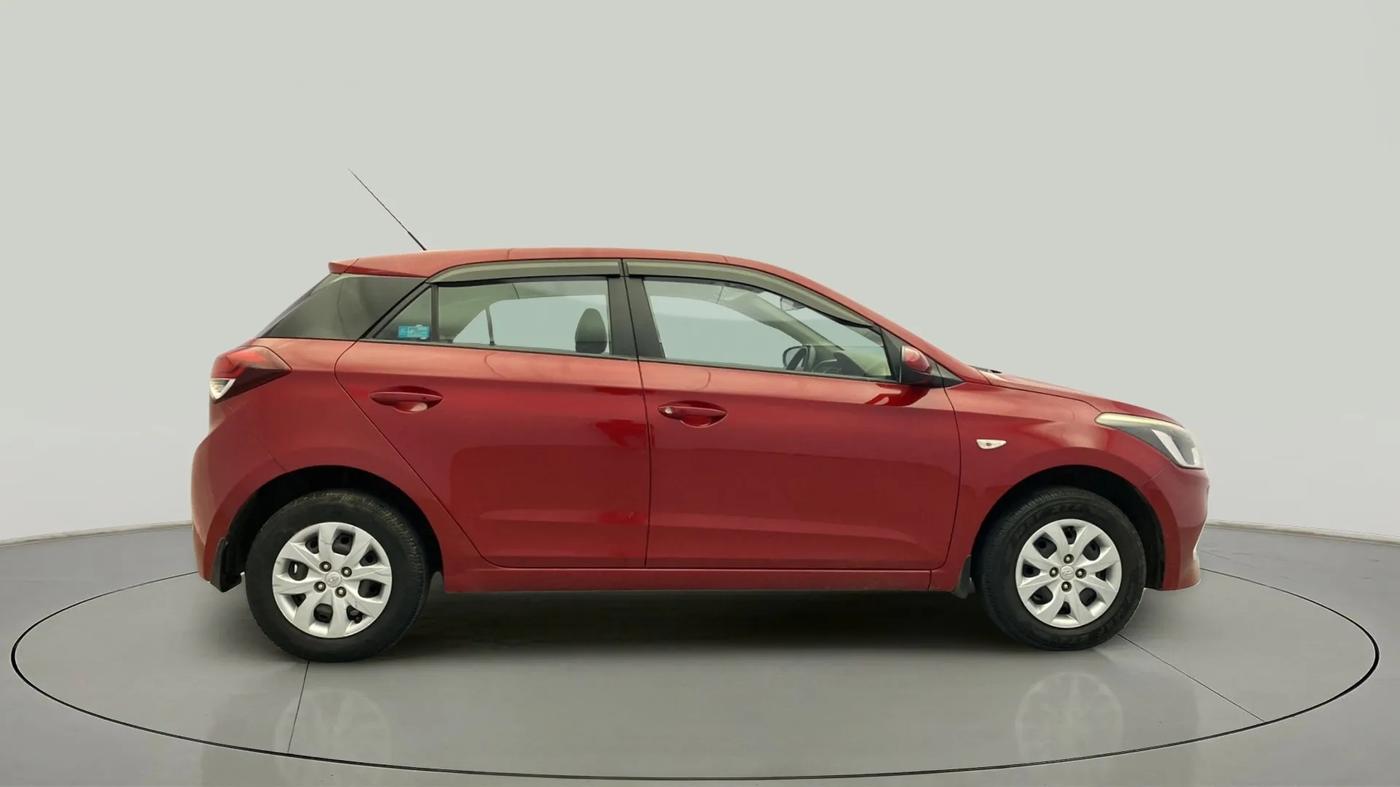 2016 Hyundai Elite i20 MAGNA 1.2, Petrol, Manual, 63,337 km, Right Side View