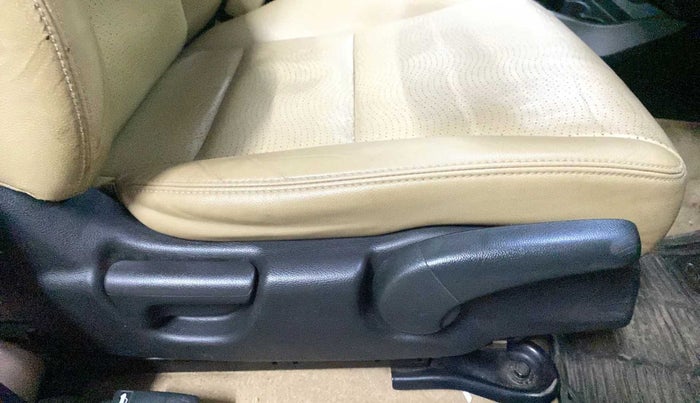 2016 Honda City 1.5L I-VTEC VX CVT, Petrol, Automatic, 59,119 km, Driver Side Adjustment Panel