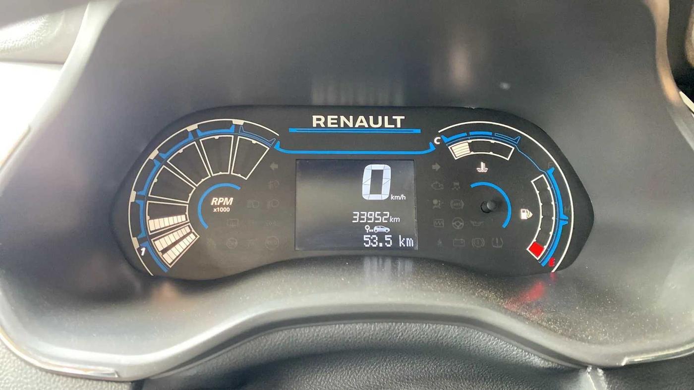 2019 Renault TRIBER RXZ, Petrol, Manual, 33,957 km, Odometer Image