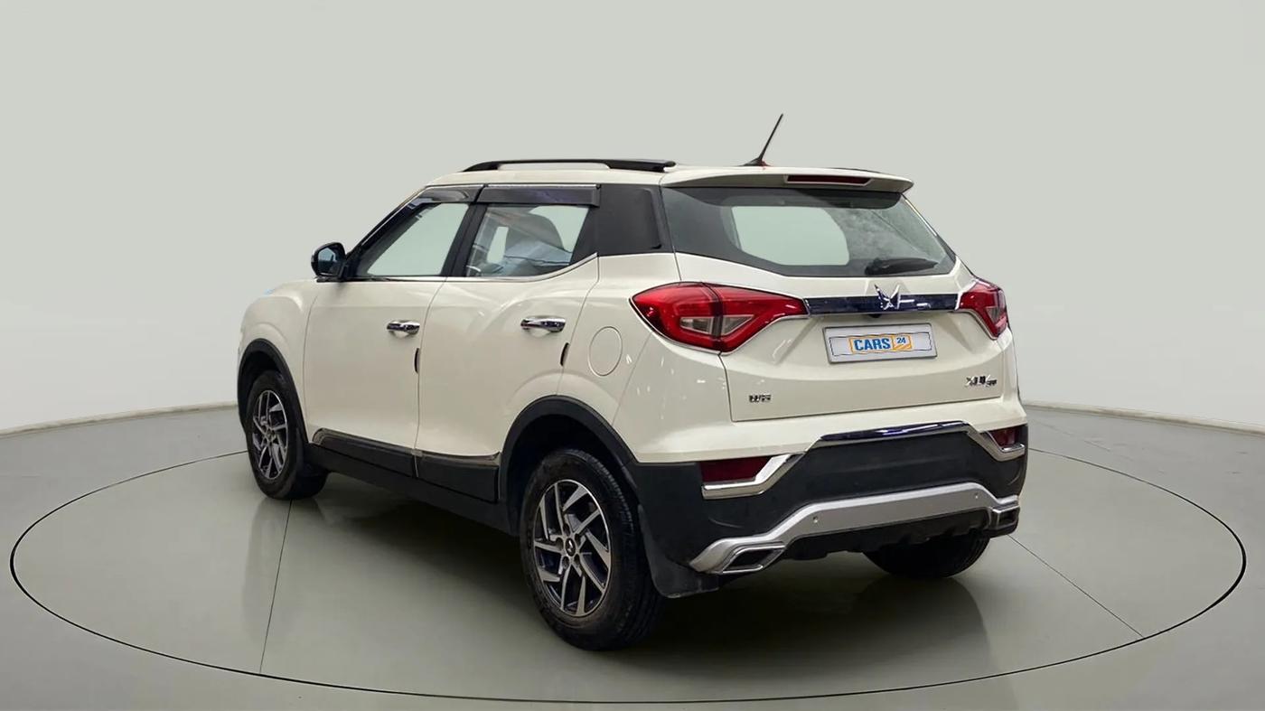 2023 Mahindra XUV300 W8 (O) 1.5 DIESEL, Diesel, Manual, 6,629 km, Left Back Diagonal