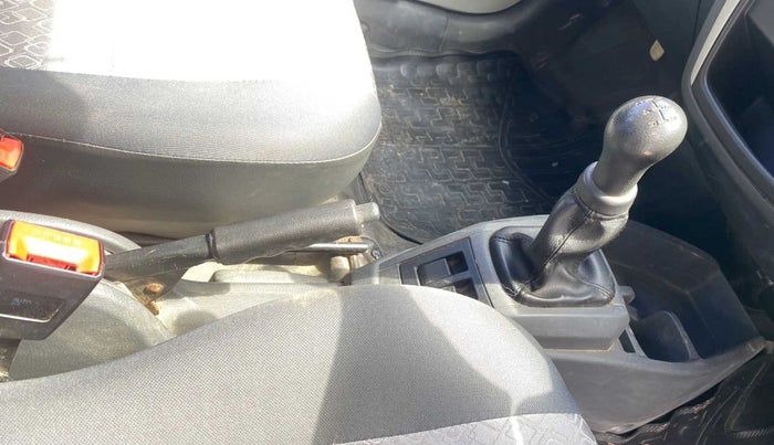 2016 Maruti Alto 800 LXI, Petrol, Manual, 67,744 km, Gear Lever