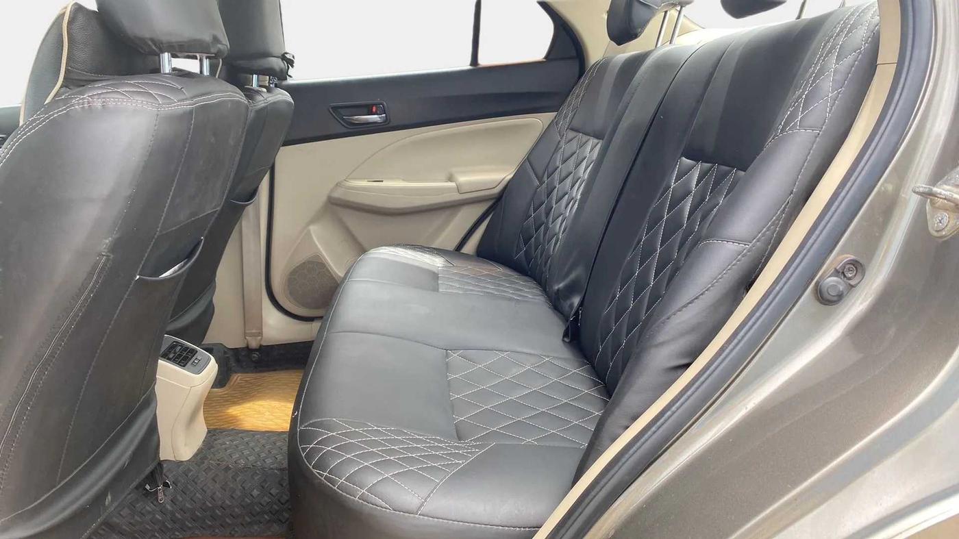 2018 Maruti Dzire VXI, Petrol, Manual, 53,997 km, Right Side Rear Door Cabin