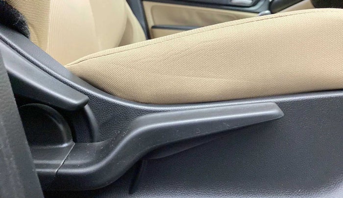 2018 Honda Amaze 1.2L I-VTEC V, Petrol, Manual, 9,894 km, Driver Side Adjustment Panel