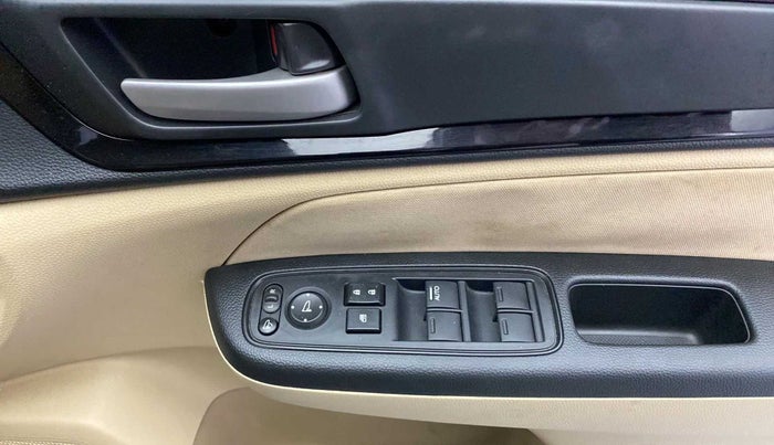 2018 Honda Amaze 1.2L I-VTEC V, Petrol, Manual, 9,894 km, Driver Side Door Panels Control