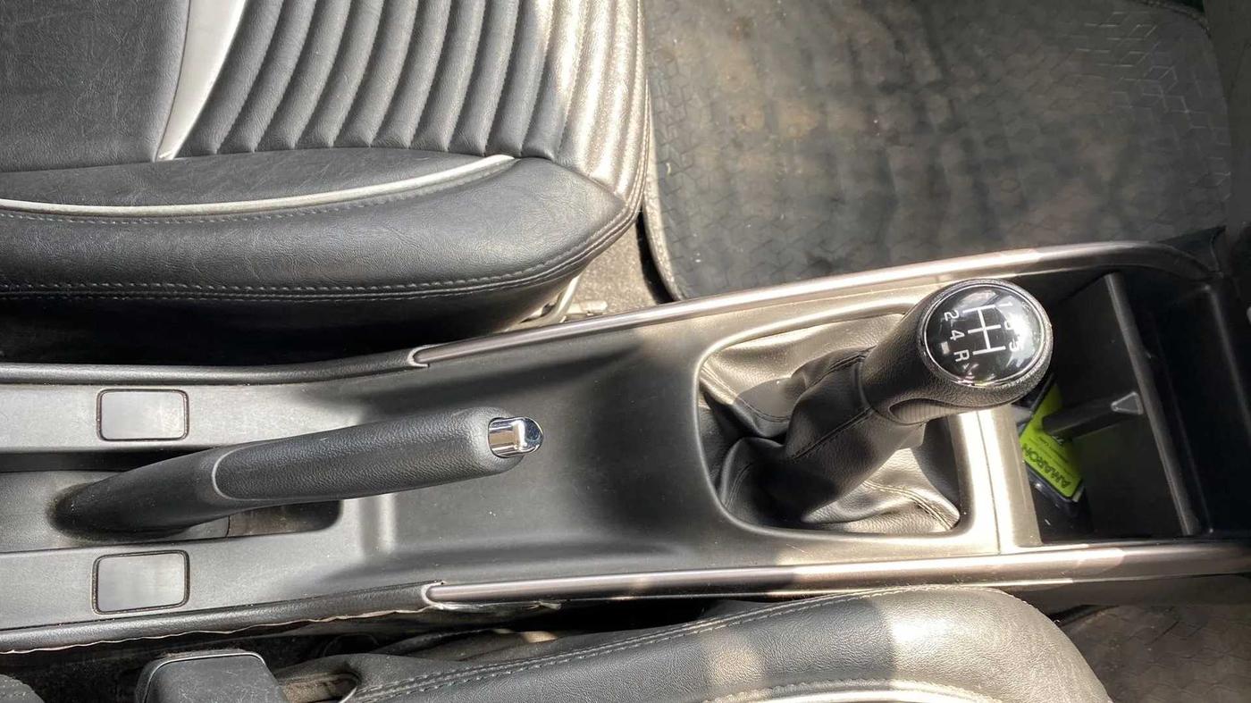 2020 Maruti Baleno ZETA PETROL 1.2, Petrol, Manual, 34,007 km, Gear Lever