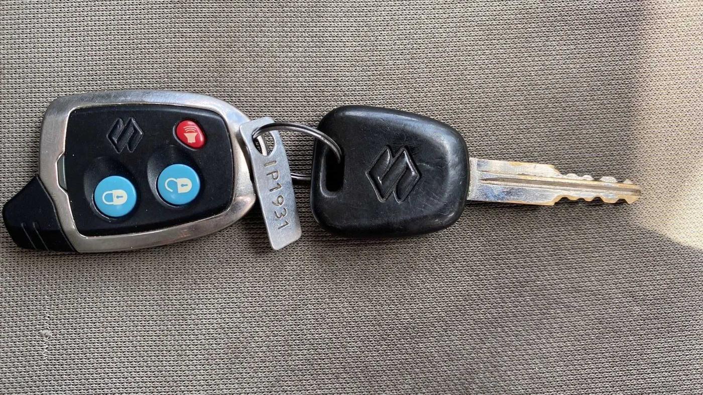 2015 Maruti Alto K10 VXI, Petrol, Manual, 22,518 km, Key Close Up