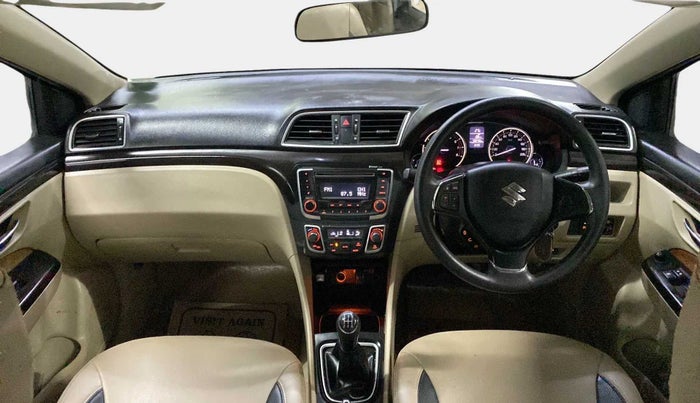 2015 Maruti Ciaz VXI+, Petrol, Manual, 40,264 km, Dashboard