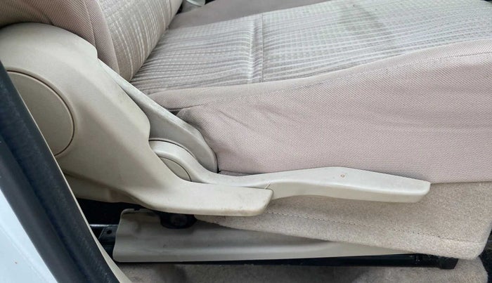 2020 Maruti Dzire VXI, Petrol, Manual, 50,179 km, Driver Side Adjustment Panel