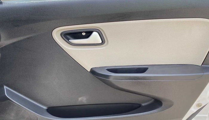 2019 Maruti Alto LXI, Petrol, Manual, 20,662 km, Driver Side Door Panels Control