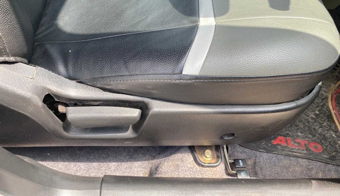 2019 Maruti Alto LXI, Petrol, Manual, 20,662 km, Driver Side Adjustment Panel