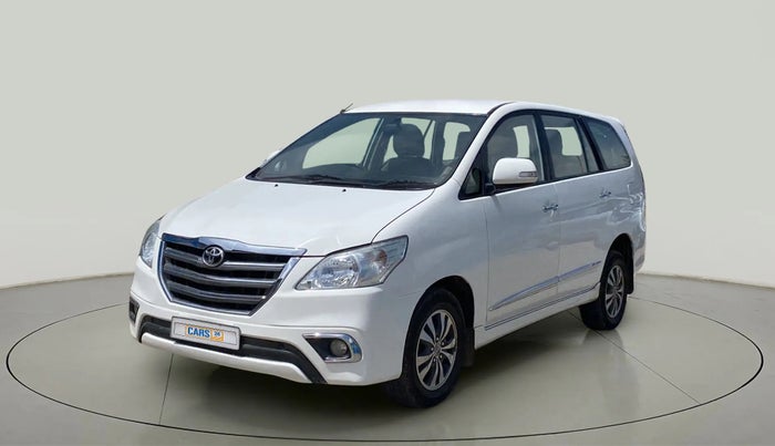 2015 Toyota Innova 2.5 ZX 7 STR, Diesel, Manual, 1,21,214 km, Left Front Diagonal