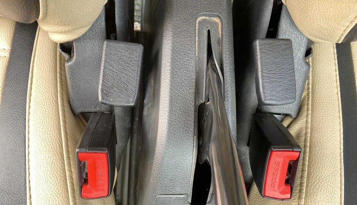 2023 Maruti Eeco 7 STR STD 1.2, Petrol, Manual, 25,754 km, Driver Side Adjustment Panel