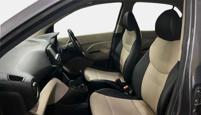 2019 Hyundai NEW SANTRO SPORTZ CNG, CNG, Manual, 67,240 km, Right Side Front Door Cabin
