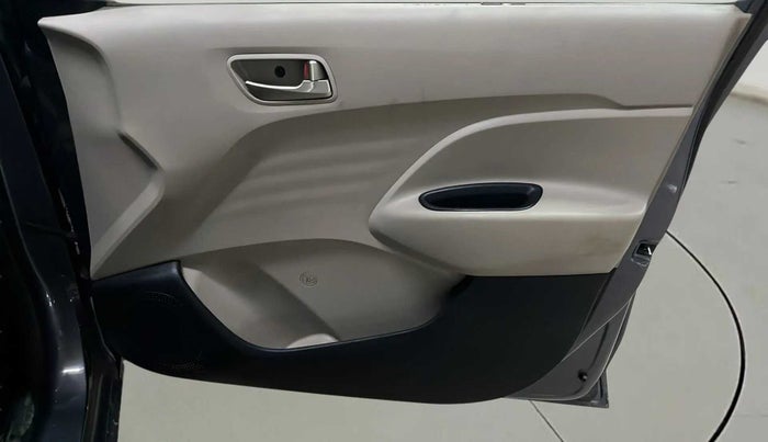2019 Hyundai NEW SANTRO SPORTZ CNG, CNG, Manual, 67,240 km, Driver Side Door Panels Control