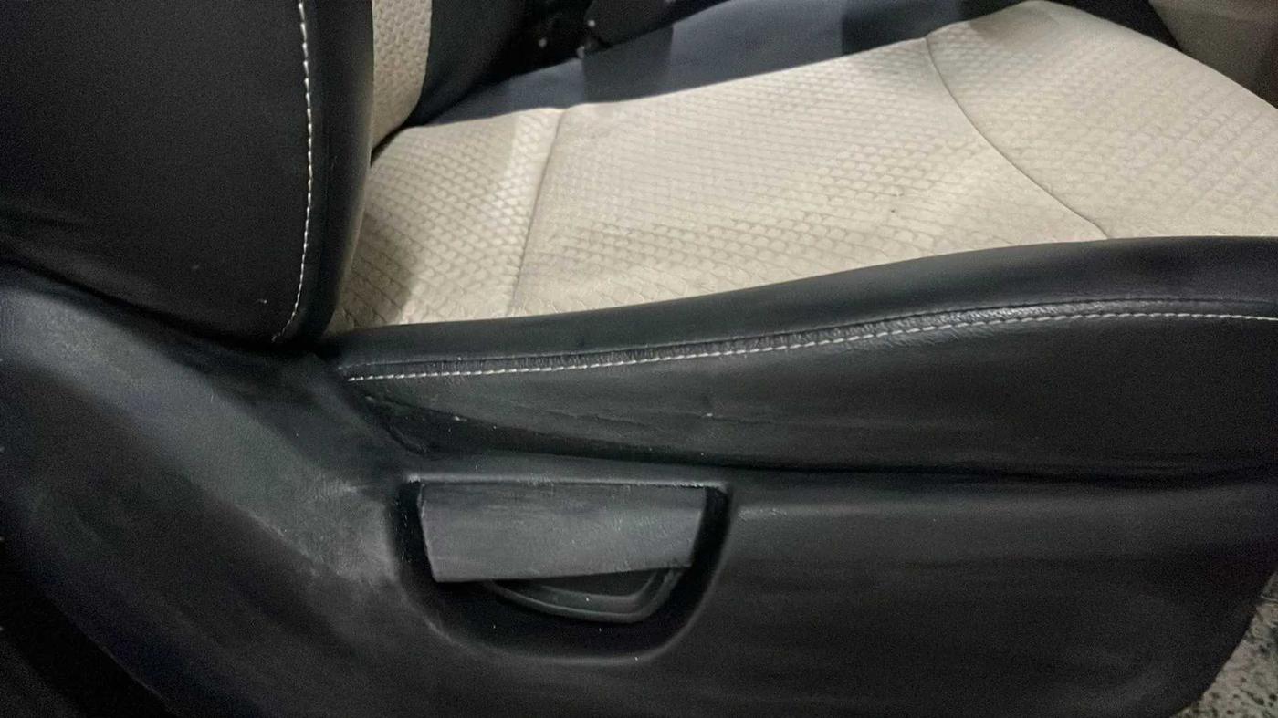 2019 Hyundai NEW SANTRO SPORTZ CNG, CNG, Manual, 67,240 km, Driver Side Adjustment Panel