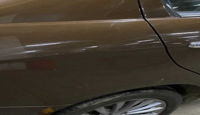 2017 Maruti Ciaz ALPHA 1.4 PETROL, Petrol, Manual, 74,012 km, Right quarter panel - Slightly dented