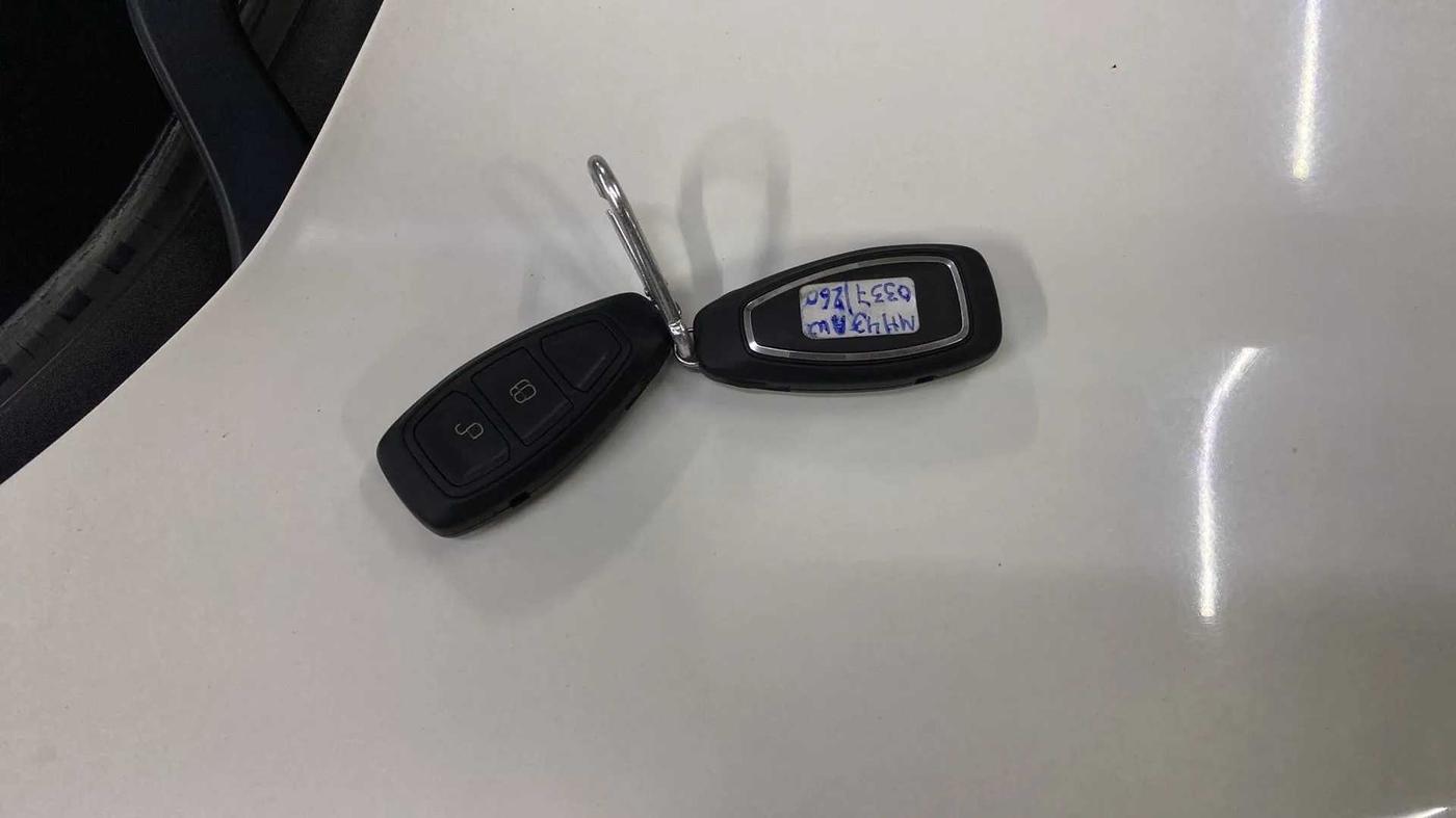 2016 Ford Ecosport TITANIUM 1.5L PETROL AT, Petrol, Automatic, 89,010 km, Key Close Up