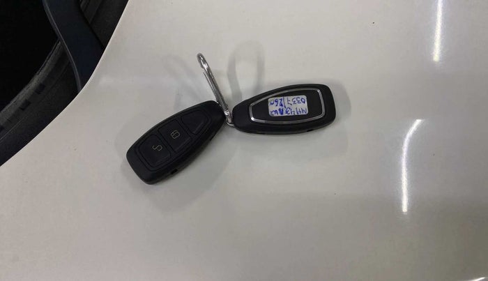 2016 Ford Ecosport TITANIUM 1.5L PETROL AT, Petrol, Automatic, 89,010 km, Key Close Up