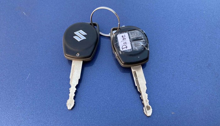 2018 Maruti Dzire VXI, Petrol, Manual, 19,913 km, Key Close Up