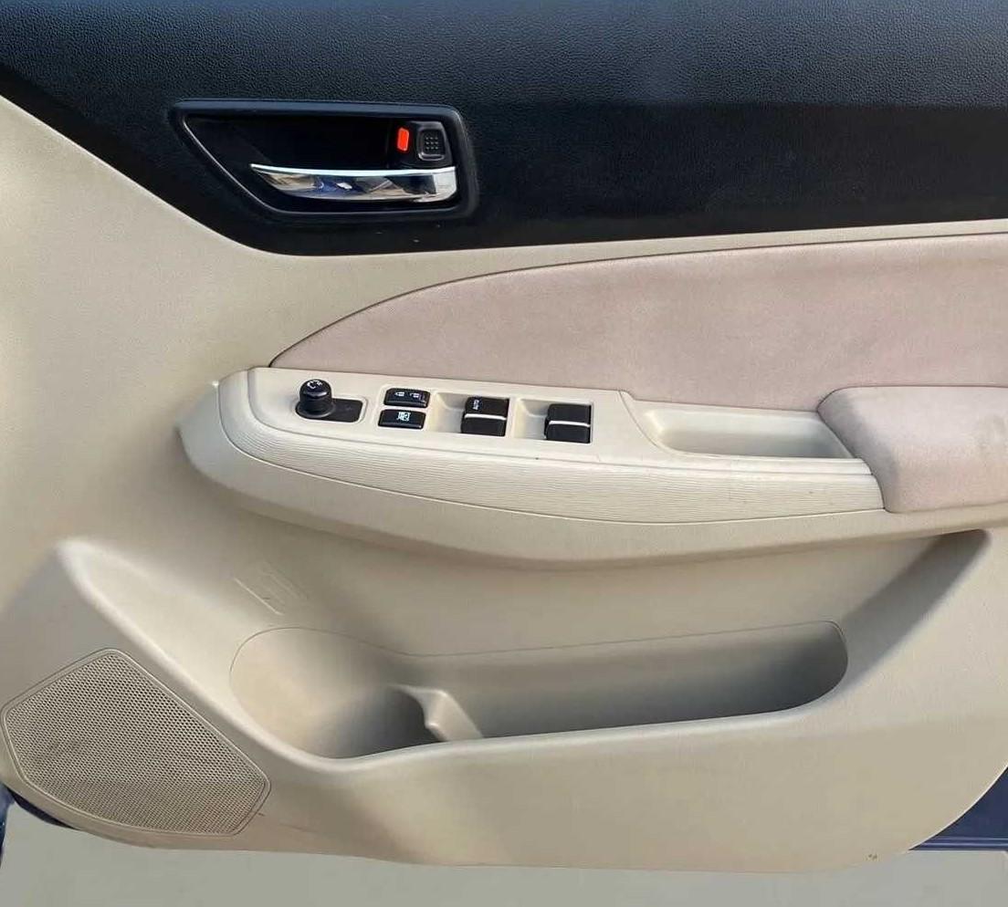 2018 Maruti Dzire VXI, Petrol, Manual, 19,913 km, Driver Side Door Panels Control