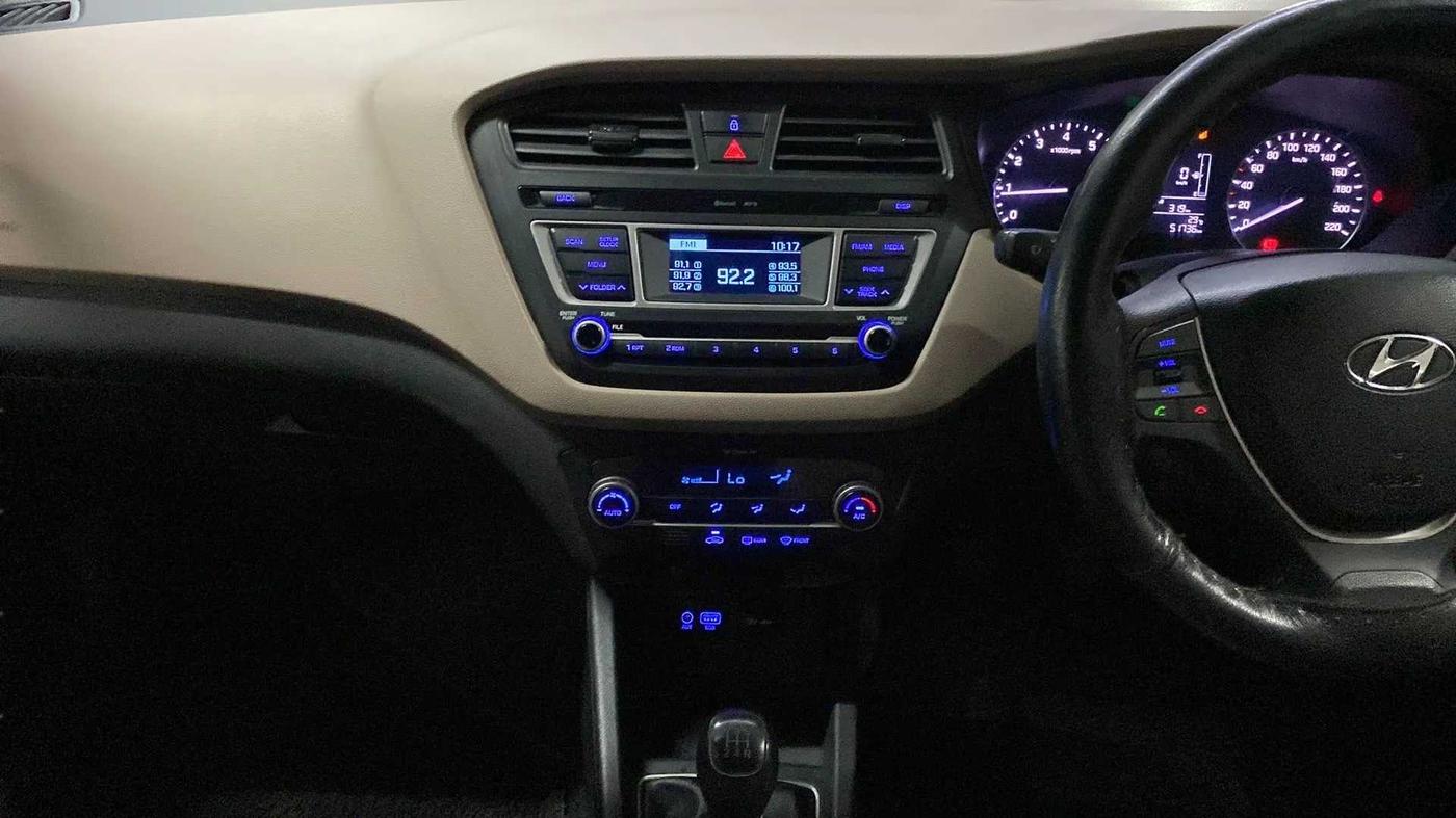 2016 Hyundai Elite i20 SPORTZ 1.2, Petrol, Manual, 52,013 km, Air Conditioner