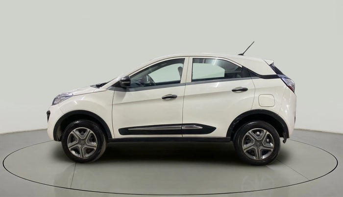 2018 Tata NEXON XM PETROL, Petrol, Manual, 30,478 km, Left Side