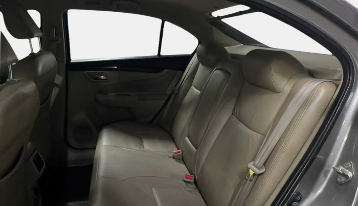 2016 Maruti Ciaz ZXI+ AT, Petrol, Automatic, 64,811 km, Right Side Rear Door Cabin