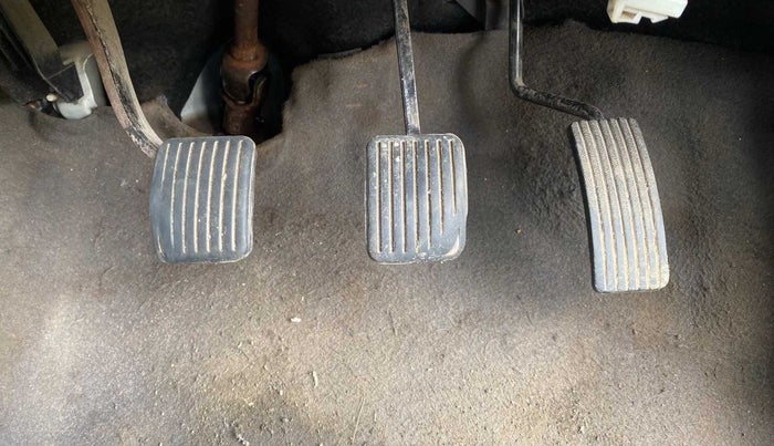 2014 Hyundai i10 MAGNA 1.1, Petrol, Manual, 73,593 km, Pedals