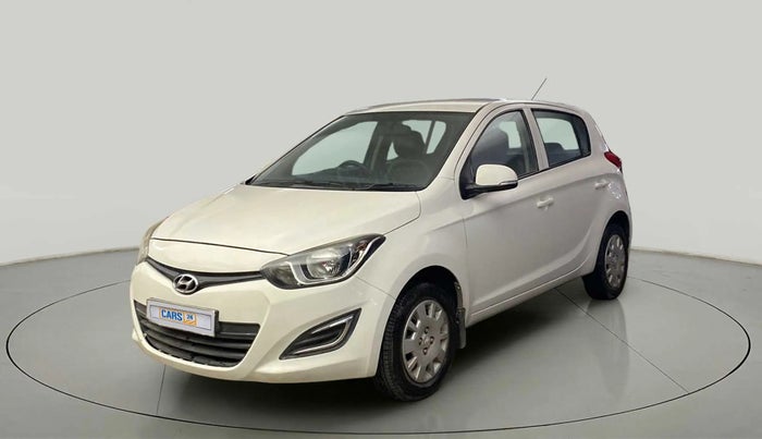 2012 Hyundai i20 MAGNA (O) 1.2, Petrol, Manual, 32,774 km, Left Front Diagonal