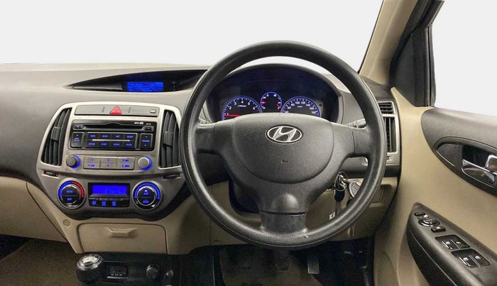 2012 Hyundai i20 MAGNA (O) 1.2, Petrol, Manual, 32,774 km, Steering Wheel Close Up