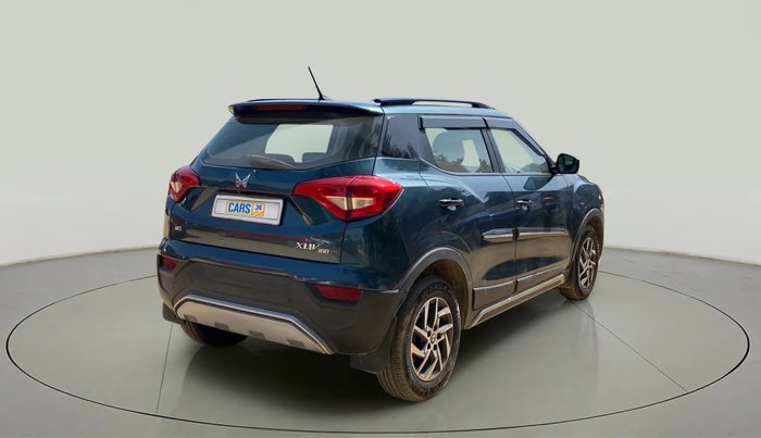 2022 Mahindra XUV300 W8 (O) 1.2 PETROL, Petrol, Manual, 27,299 km, Right Back Diagonal