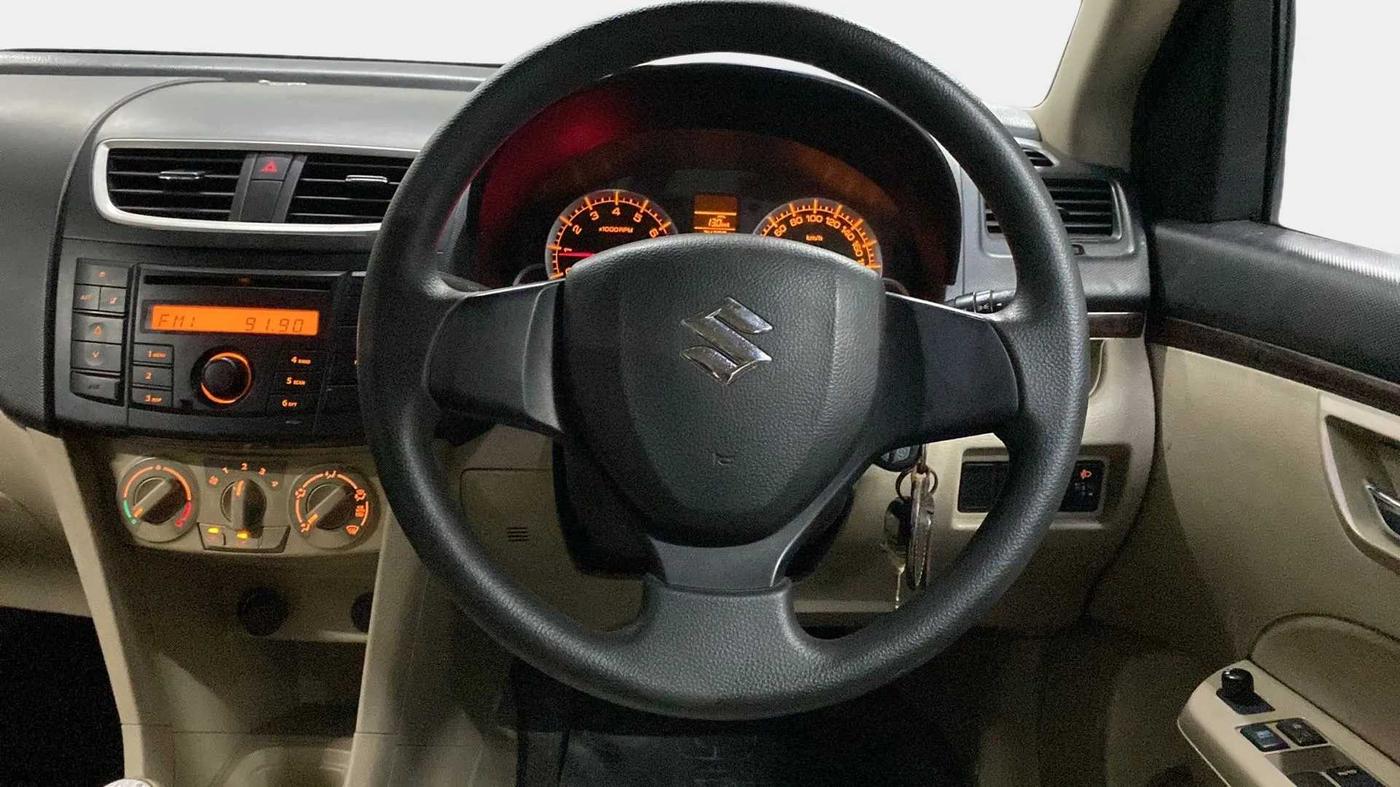 2014 Maruti Swift Dzire VXI, Petrol, Manual, 24,422 km, Steering Wheel Close Up