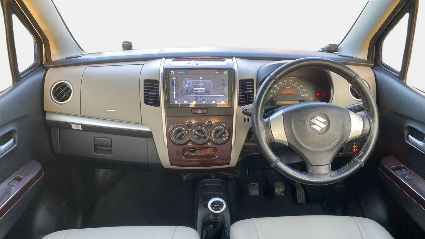 2017 Maruti Wagon R 1.0 LXI CNG, CNG, Manual, 93,101 km, Dashboard