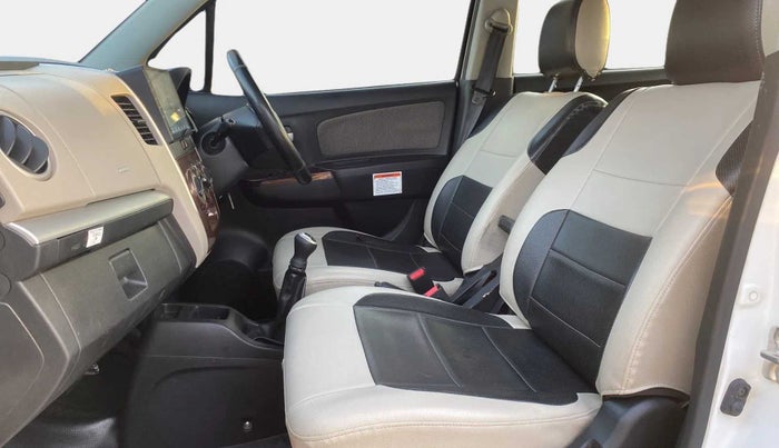 2017 Maruti Wagon R 1.0 LXI CNG, CNG, Manual, 93,101 km, Right Side Front Door Cabin