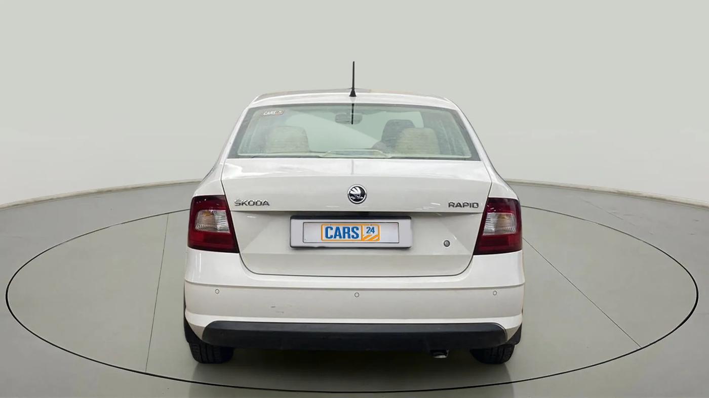 2021 Skoda Rapid 1.0 AMBITION TSI MT, Petrol, Manual, 31,127 km, Back/Rear