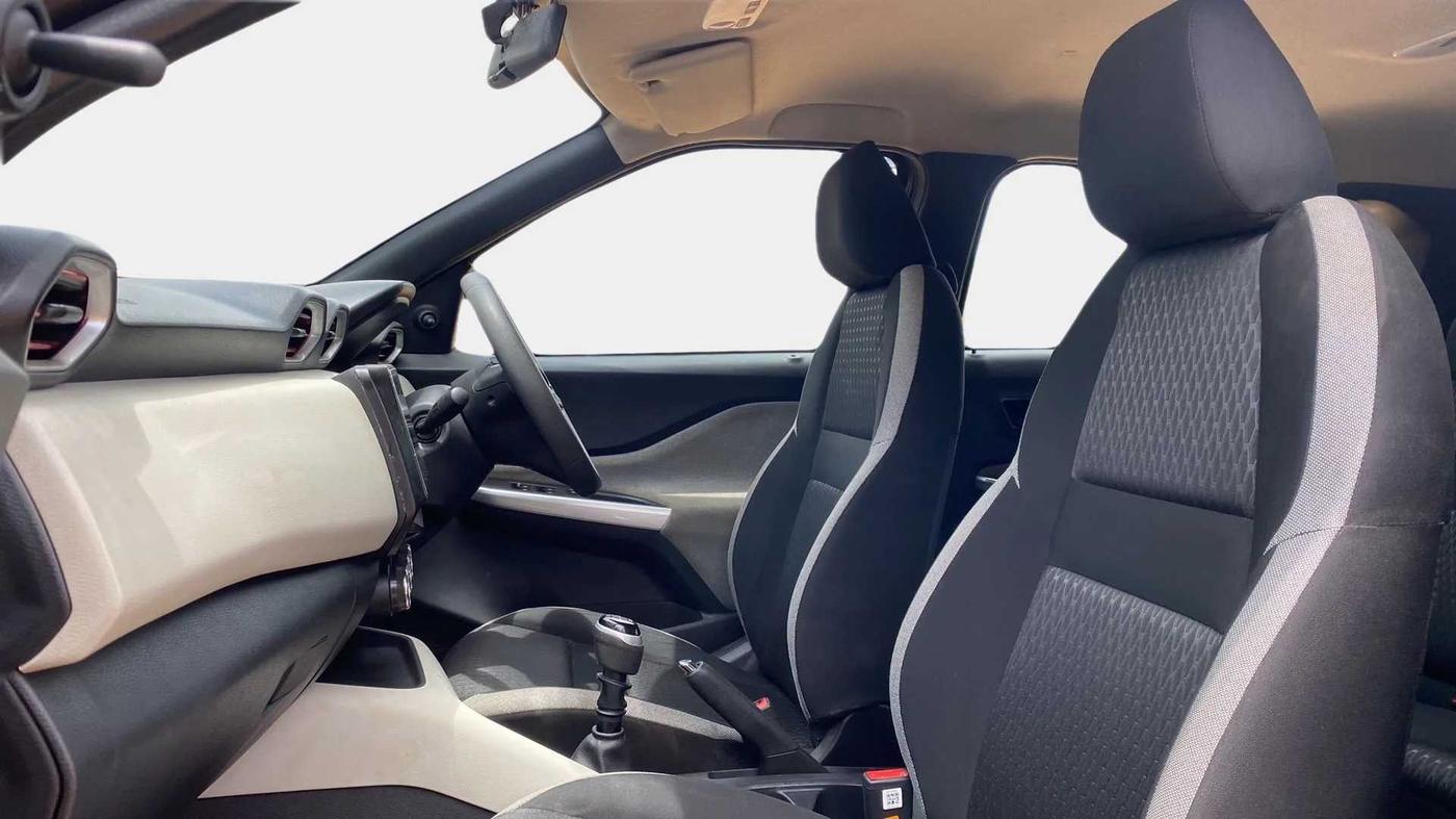 2022 Nissan MAGNITE XE, Petrol, Manual, 19,286 km, Right Side Front Door Cabin