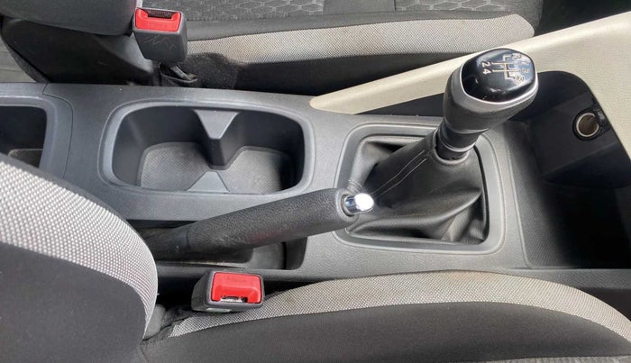 2022 Nissan MAGNITE XE, Petrol, Manual, 19,286 km, Gear Lever