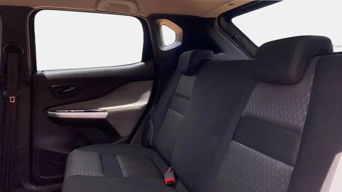 2022 Nissan MAGNITE XE, Petrol, Manual, 19,286 km, Right Side Rear Door Cabin