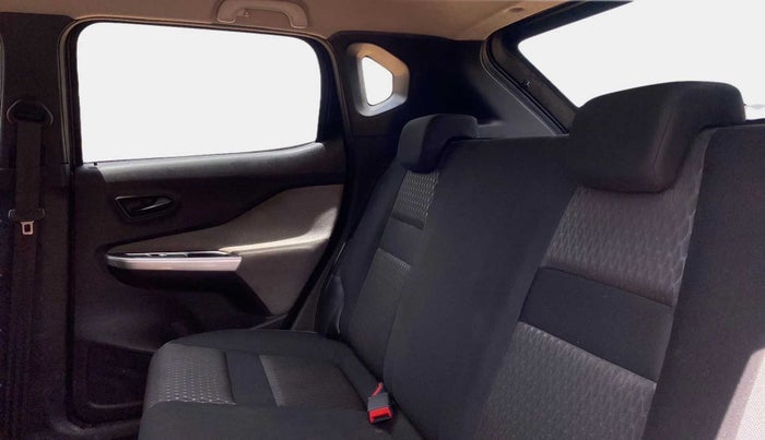 2022 Nissan MAGNITE XE, Petrol, Manual, 19,286 km, Right Side Rear Door Cabin