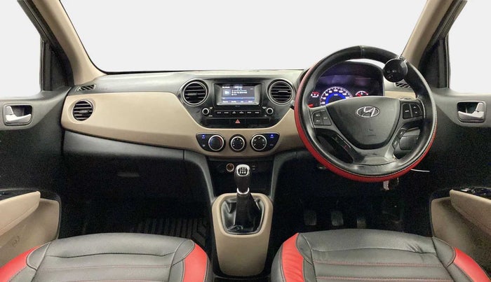 2017 Hyundai Grand i10 SPORTZ 1.2 KAPPA VTVT, Petrol, Manual, 39,088 km, Dashboard