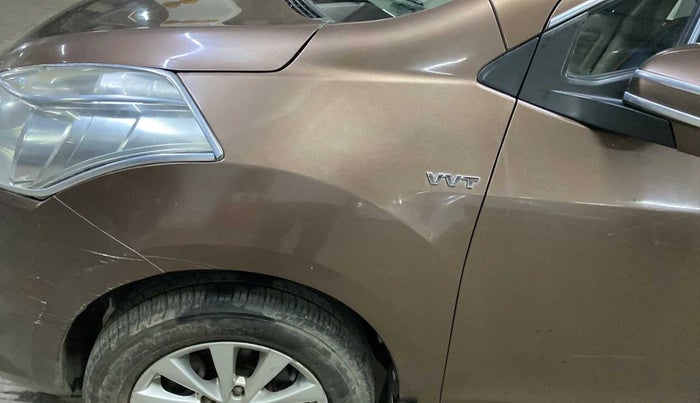 2015 Maruti Ertiga ZXI, Petrol, Manual, 61,045 km, Left fender - Minor scratches