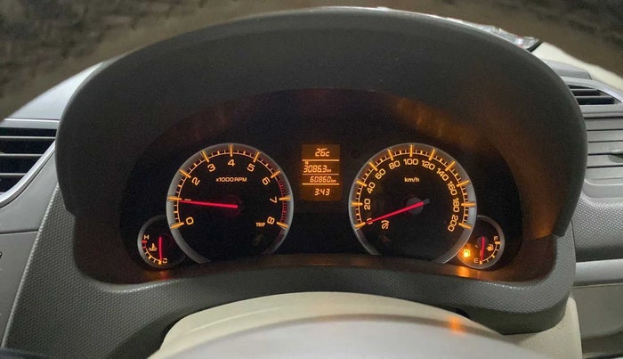 2015 Maruti Ertiga ZXI, Petrol, Manual, 61,045 km, Odometer Image